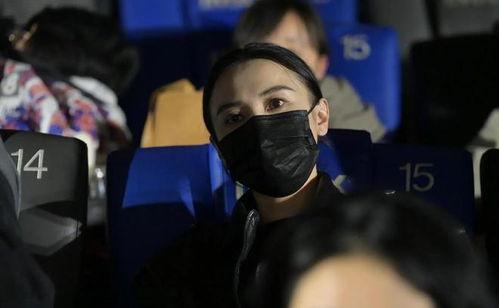 娱乐记者爆料张凌赫,娱乐记者独家爆料引热议 第3张 娱乐记者爆料张凌赫,娱乐记者独家爆料引热议 第3张