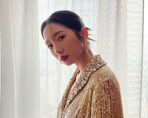 孟美岐吃瓜娱乐,揭秘明星幕后生活点滴  第3张