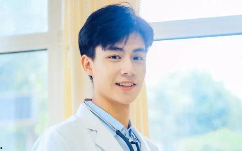 吃瓜娱乐圈李现和胡一天,娱乐圈的瓜田新秀  第2张