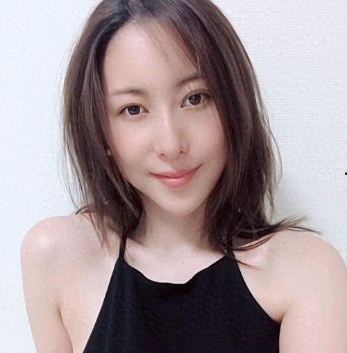 松下荣纱子在线观看,揭秘在线观看背后的精彩故事  第2张