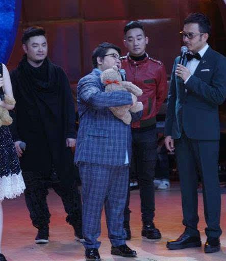 焦研峰儿子爆料视频,揭秘家庭内幕与成长历程