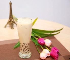 联名奶茶近期爆料新闻,揭秘近期热点事件背后的真相 第3张 联名奶茶近期爆料新闻,揭秘近期热点事件背后的真相 第3张