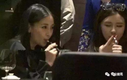 被打脸吃瓜视频大全集免费观看,笑到肚子疼的免费视频大全