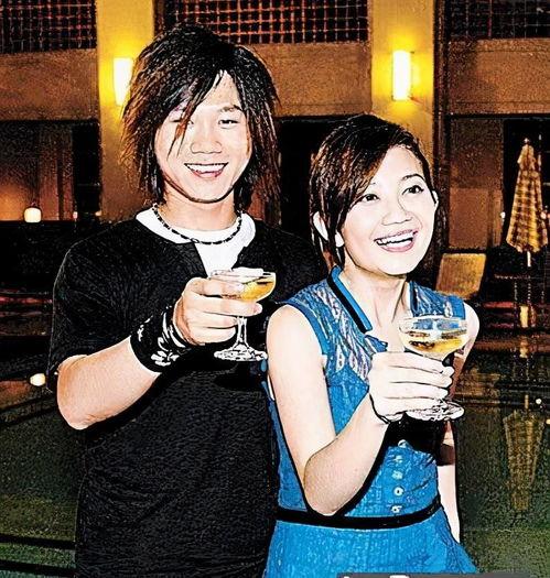 玛莎前夫爆料视频,婚姻内幕大曝光 第2张 玛莎前夫爆料视频,婚姻内幕大曝光 第2张