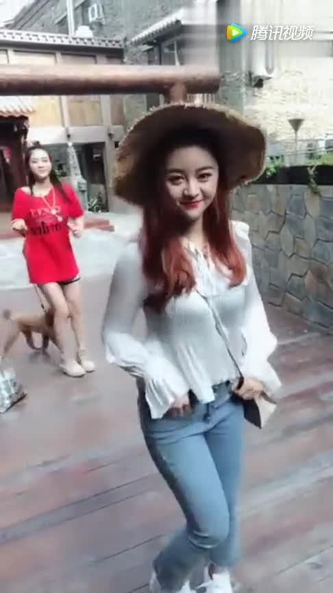 坏妹妹视频在线观看,网络热传背后的故事与真相